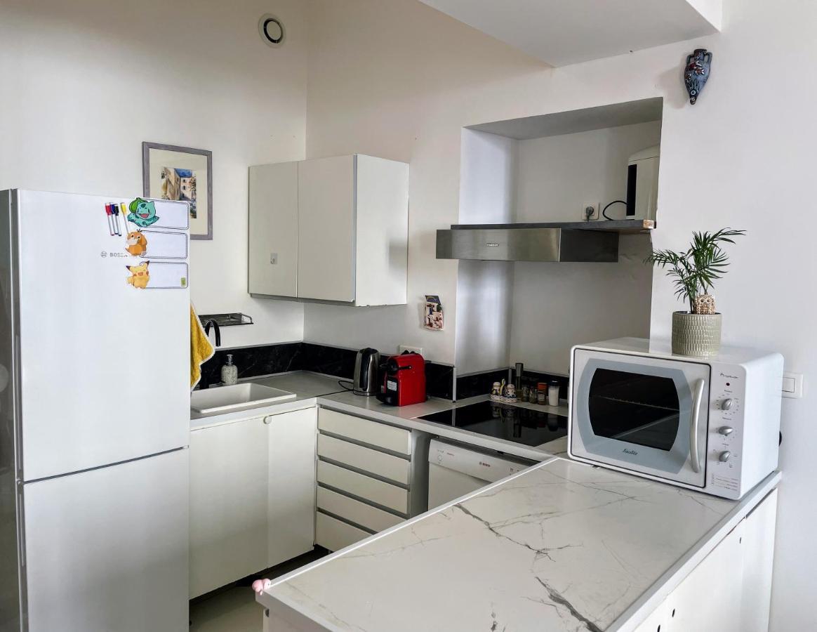 Appartement Claudia - Central - Very Close To Sea - Calm - Ac Nisa Exterior foto